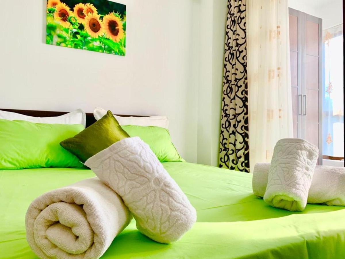 Elyse Comfortable Apartment Close To Palas Mall Iasi Eksteriør bilde