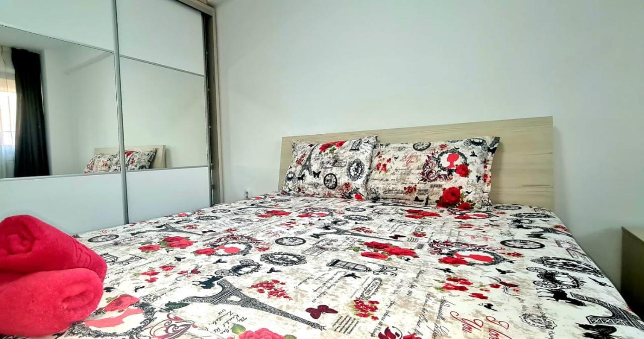 Elyse Comfortable Apartment Close To Palas Mall Iasi Eksteriør bilde